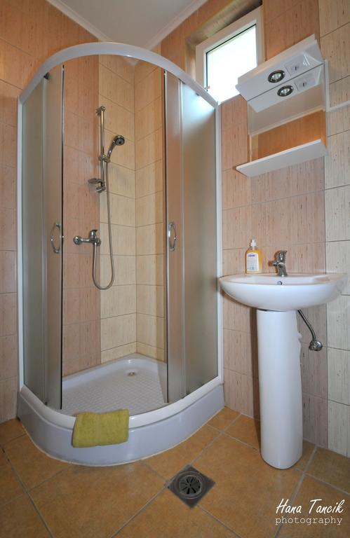 Apartments Svetlica Backi Petrovac Exterior foto